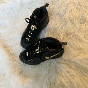 Boys Nike foamposites